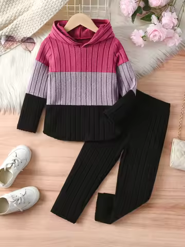 A Two-Piece Set Of Hooded, Color-Blocking Tops And Trousers For Girls Is Suitable For Going Out For 