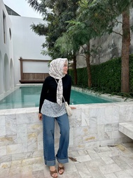 N able Denim11 Premium straight jeans Medium blue สวยแบบมีระดับใส่ได้ 2 สไตล์ เอวระดับกลาง ทรงไม่ใหญ