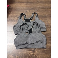 2hand. gray 3-hole bra. br9