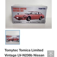 Tomica tomytec tlv n236b Nissan Datsun fairlady