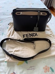 FENDI 肩帶包