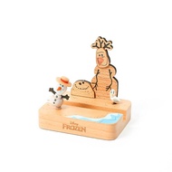 #Disney代購 Wooderful life 🇹🇼 📦預購 Disney 冰雪奇緣 沙灘小白 Olaf 木製手機座📱 📐9.5x7.5x10cm