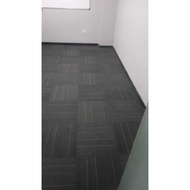 BEST USED TILE CARPET 50X50