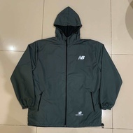 JAKET PARASUT TNF - ortus - mizuno - lining - specs - New balance - under armour