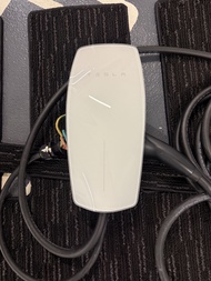 Tesla 充電器,叉電器,充電樁 Model Y