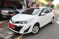 自售 19 YARIS 1.5 新款缸內直噴引擎.CVT7速變速箱.一手車至今原廠保養 僅跑3萬2 有防滑VIOS