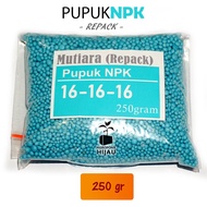 Pupuk NPK Mutiara 16 - 16 - 16 - 250 gram