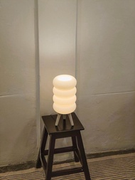 MEGA BAGEL LAMP โคมไฟตั้งโต๊ะ เมก้า-เบเกิ้ล
