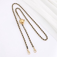 กระเป๋าคาดเอวแบบปรับแต่งได้พร้อมสายโซ่สำหรับกระเป๋าสะพายไหล่แบบ Chanel Mini เข้าชุดกับกระเป๋าหนังแบบ