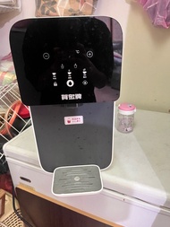 二手賀眾牌UR-3302EBK-1 RO瞬熱飲水機請自取