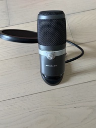 AVerMedia USB Microphone with Stand and Pop Filter