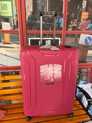 New Elle 29 吋多鎖扣款行李箱 29 x 50 x 75cm