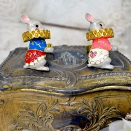 TIMBEE LO 貴族兔子伯爵戒指 大波浪貴族頸圈款 琺瑯手工手繪 銅戒指圈 可調整尺寸