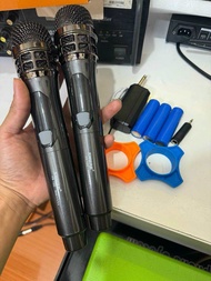 Mic đa năng chuyên Karaoke Shure Hs 12D sóng khoẻ bắt tiếng