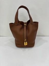👜Hermes Picotin 18 Gold GHW Stamp Z 愛馬仕Picotin18菜籃子18水桶包金棕金扣Z刻