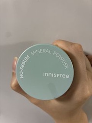 Innisfree No-Sebum Mineral Powder散粉
