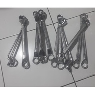 Wrench Ring spanner wrench tools size 25 28 mm