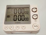 Oregon TW331 Dual Kitchen Timer with Clock &amp; LED Alert白色雙計時器