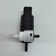 Suitable for BMW F48/F49 Wiper Watering Can Motor 6712 7388 349
