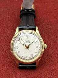 ORIS 17 jewels ระบบไขลาน เข็มชี้วันที่ก้ามปู บอยไซร้ ตัวเรือนทองชุบ นาฬิกาผู้ชาย มือสองของแท้