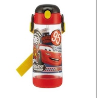 日本 Skater 閃電麥坤 吸管水壺 480ml 附肩帶 #19APR005C #231