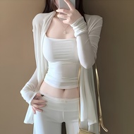 [27302] Korean Streetwear Style Outfit Set, White T-shirt Outfit with Personality Straight Form Chee