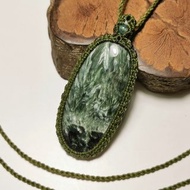 綠龍晶蠟線編織/圖騰包框設計/項鍊可調整長度