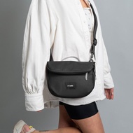 Pacsafe GO 五道安全防盜 隨行防盜可擴充斜背包 4.5L 黑色#35140