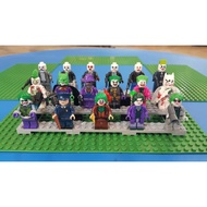 The Joker (Batman) Minifigure with Cardbacks (Bricks Figure / Building Blocks Figurine) Mini Figure