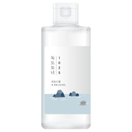 Round Lab 1025 Dokdo Toner 500ml มอยเจอร์ไรเซอร์ที่แนะนําเป็นอย่างยิ่ง,