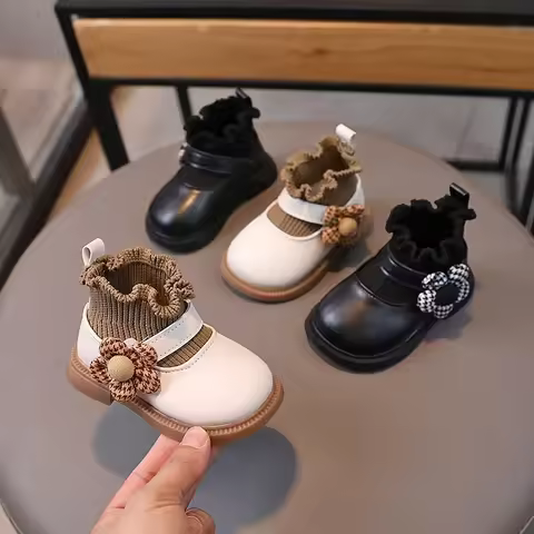 Super Nice Appliques Baby Shoes Girl Boutique Knitted Socks Shoes for Girls Baptism First Communion 