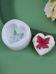 1個情人節、婚禮、情人禮物、香氛石膏、肥皂磨具等多用途的心形玫瑰慕斯蛋糕矽膠模具,搭配2個更優惠
