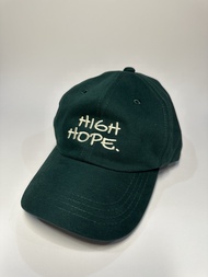 COMEBACK IS REAL - 001C - High Hope Cap - หมวกเบสบอล สีออฟไวท์/สีเขียวเข้ม/สีเรดไวน์ (Off-White/Dark