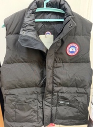 Canada Goose 黑色羽絨背心