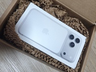 港版 Apple iPhone 17 Pro Max 銀色 1 TB