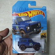Land Rover Defender 90