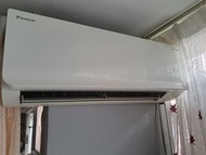 DAIKIN 大金 變頻淨冷掛牆分體機FTKC50TV1N (兩匹)一部 FTKC25TAV1N(一匹)兩部自行拆走