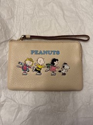 Coach x Snoopy 特別版小手包