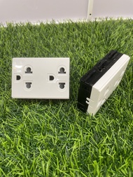 เต้ารับกราวด์คู่ ปลั๊กมีกราวด์ M3-E233 HACO