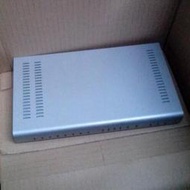 IP PBX  8 FXO外線VoIP ATA SIP Phone Gateway 4 Port