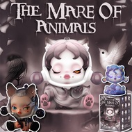 POP MART SKULLPANDA The Mare of Animals ฟิกเกอร์น่ารัก เครื่องประดับของสาวๆ การเล่นอินเทรนด์ ตุ๊กตาค