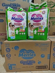 Merries L44