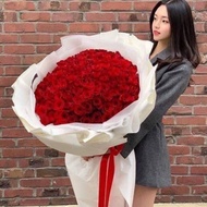 Bouquet of 50 wax roses