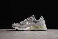 _ New Balance_ซีรี่ส์ M992Low-Cutแนวโน้มแฟชั่นรองเท้าผ้าใบลำลอง รองเท้าวิ่ง รองเท้าคู่M992GG M992GR 