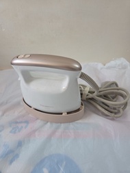 Panasonic NI-FS470 蒸氣熨斗
