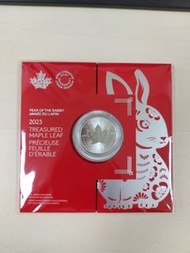 2023年全新兔年收藏幣，加拿大楓葉銀幣，高純度9999銀幣，銀幣，兔年楓葉銀幣買少見少！一安士楓葉銀幣套裝