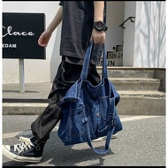 Crossbody bag, shoulder bag, jeans: