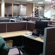 Siap membeli barang bekas kantor elektronik furniture dan rongsokan