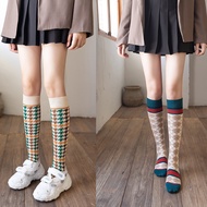 //Fashion Socks With Knee Length Graphic Pattern
