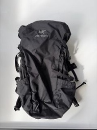 Arc'teryx Brize 32 背包